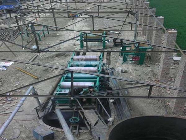 福建地區(qū)石棉瓦設備安裝現(xiàn)場